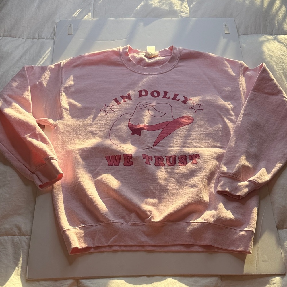 Oversized In Dolly We Trust Altar'd State Sweatshirt size s/m